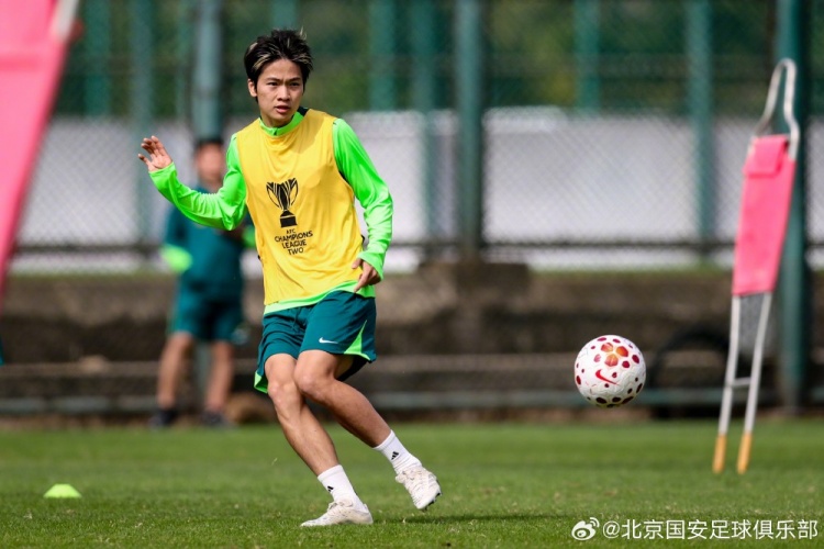 大乐透今日开奖-三名上赛季外租球员+五名参加U21联赛的小将，正随球队进行冬训